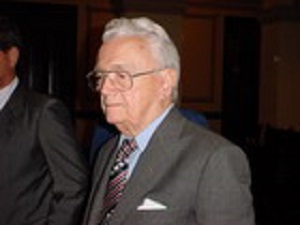 Eliseo Prado